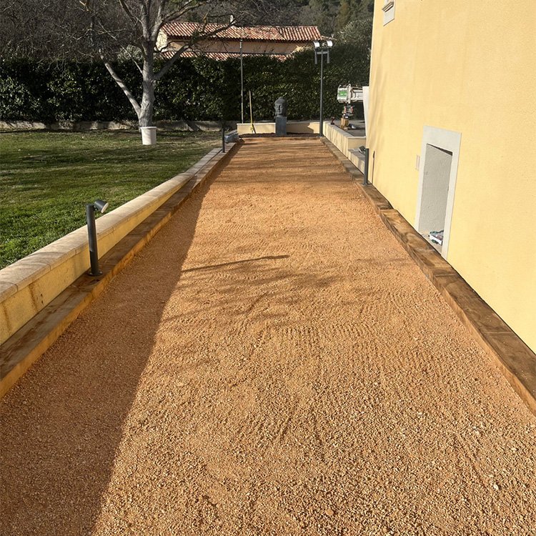 Terrain de pétanque © Le Castor des Pins Terrain de pétanque © Le Castor des Pins