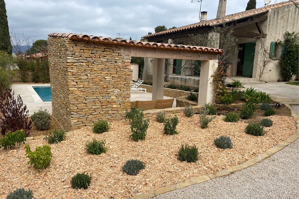 Le Castor des Pins : Votre expert jardinier paysagiste à Cuges-les-Pins